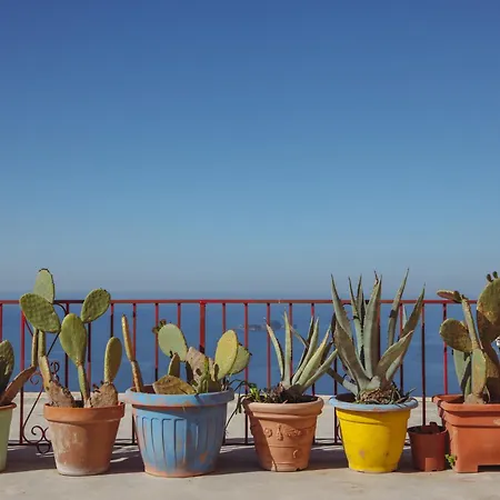 فندق مبيت وإفطار Five - Dimora D'arte بوسيتانو