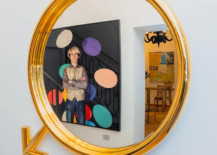 Five - Dimora D'arte فندق مبيت وإفطار