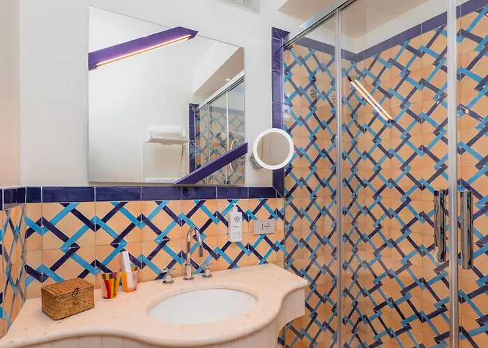 Five - Dimora D'arte بوسيتانو