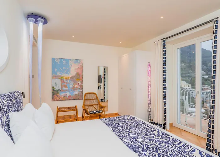 Five - Dimora D'arte فندق مبيت وإفطار 4*