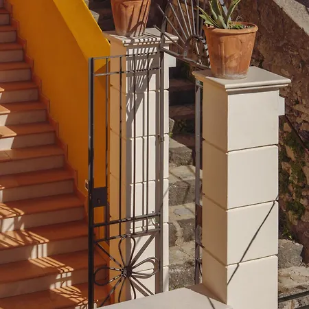 Five Bed & Breakfast Positano