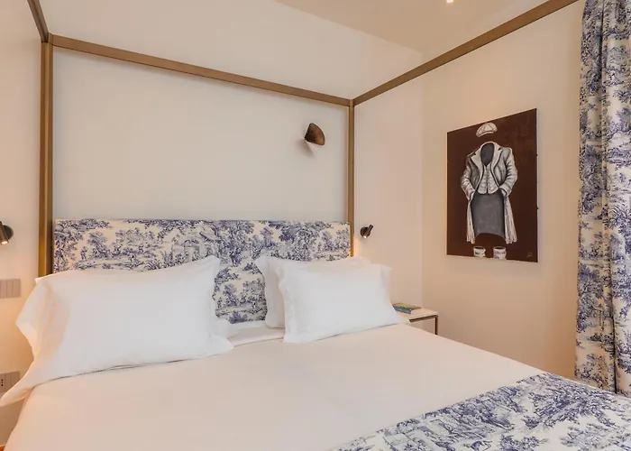 Five - Dimora D'arte 4*