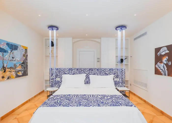 Bed & Breakfast Five 3*