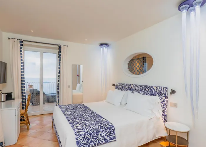 Bed & Breakfast Five Positano