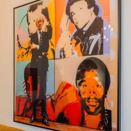 Five לינה וארוחת בוקר