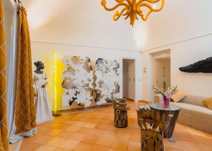 Five - Dimora D'arte Bed & Breakfast