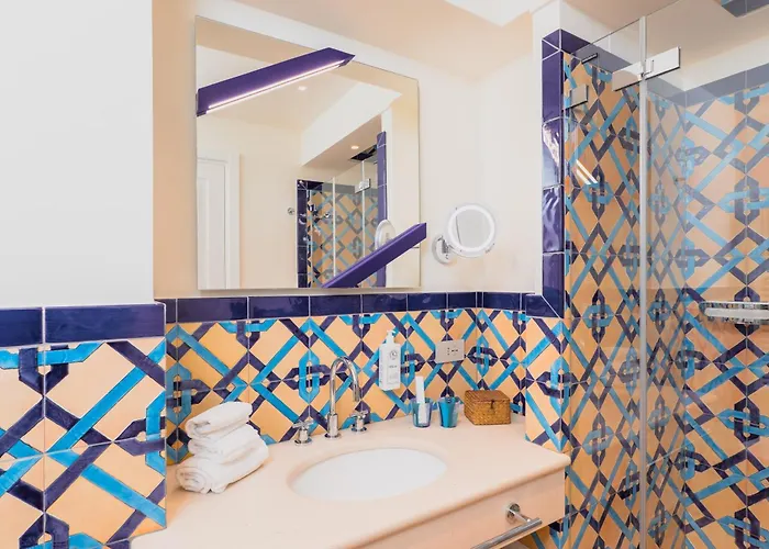 Five - Dimora D'arte 4*