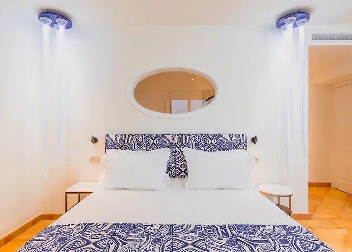 Five - Dimora D'arte Bed & Breakfast